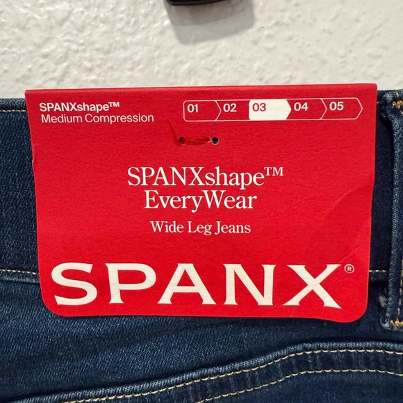 SPANX EveryWear Wide Leg Jeans XL Pacific Wash NWT - Picture 5 of 10